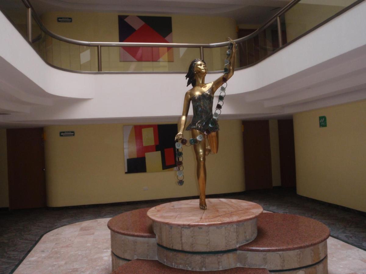 Hotel Plaza Las Fuentes San Juan San Juan Cuautlancingo Dış mekan fotoğraf